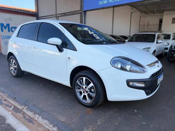 FIAT PUNTO 1.4 ATTRACTIVE 8V FLEX 4P MANUAL